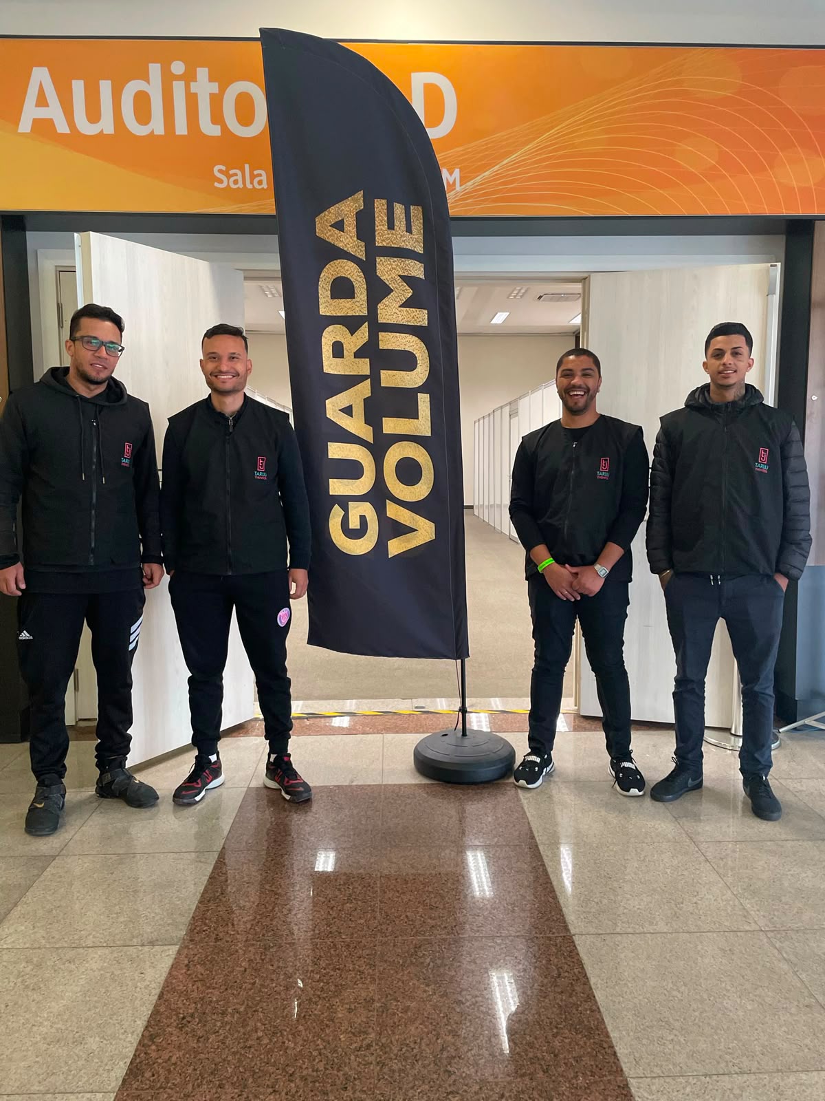 Ajudante geral para eventos